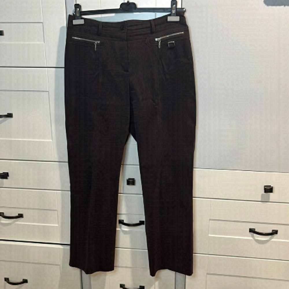 PROPORTION petite. Conrad C. Size 12. Brown pants. Polyester.